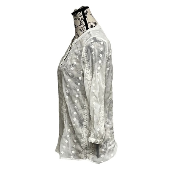 Olive + Oak Sheer White Embroidered Blouse Women’s XS Romantic Boho Chic - Picture 4 of 11